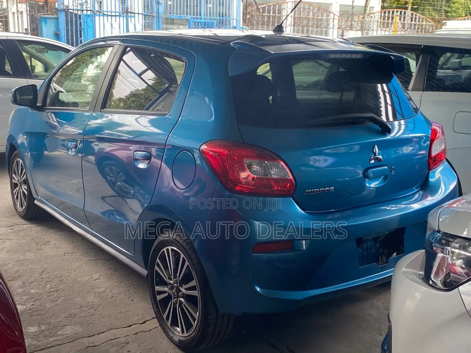 Mitsubishi Mirage 2018 Blue