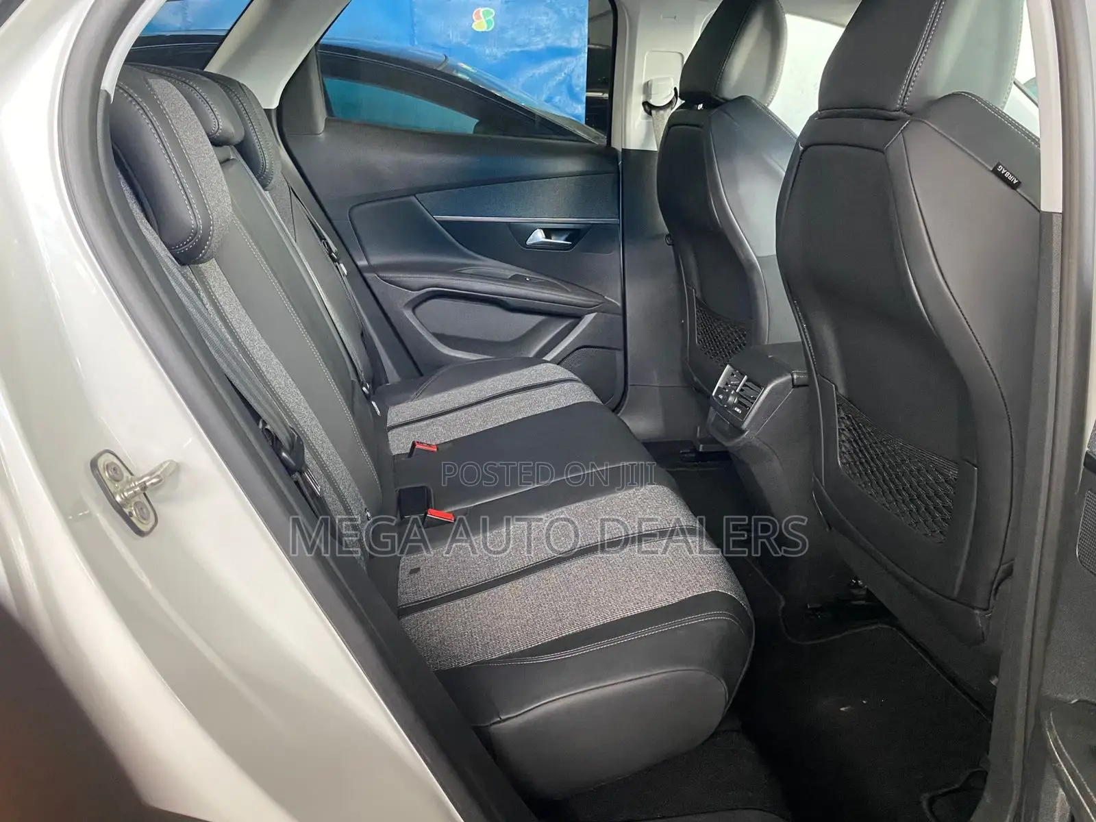 Peugeot 3008 2018 White