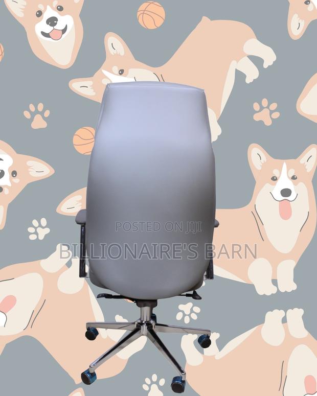 Space-Saving Grey Executive Leather Office Chair | Lumbar Support - thumbnail 3