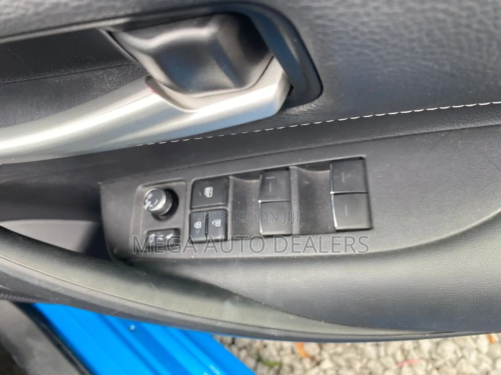 Toyota Corolla 2018 Blue