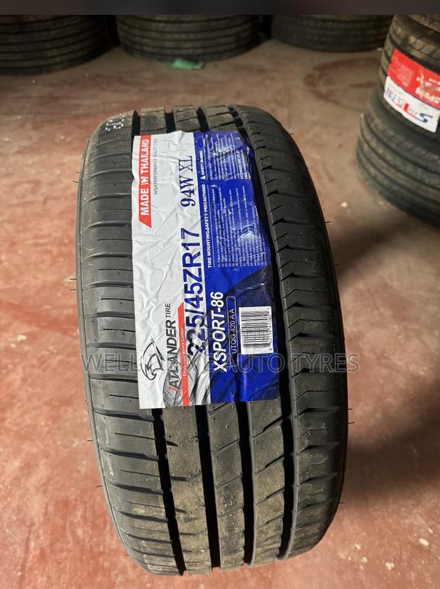 225/45zr17 Atlander Made in (Thailand)