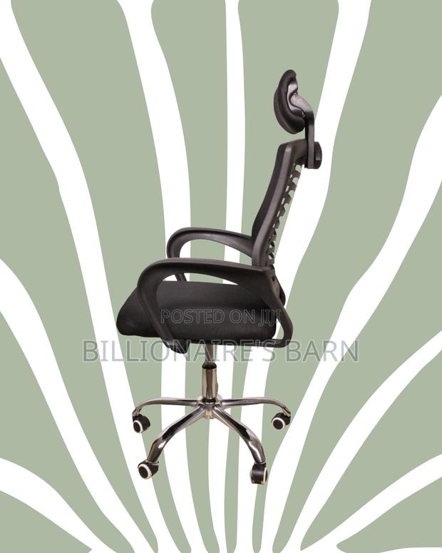 Secretarial Mesh Chair (Plush) — Moving Fast
