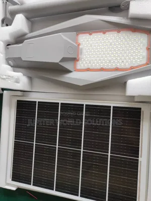 100w High Quality Solar Street Lights