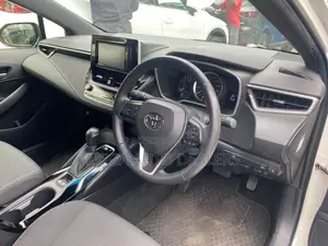 Toyota Corolla 2018 White