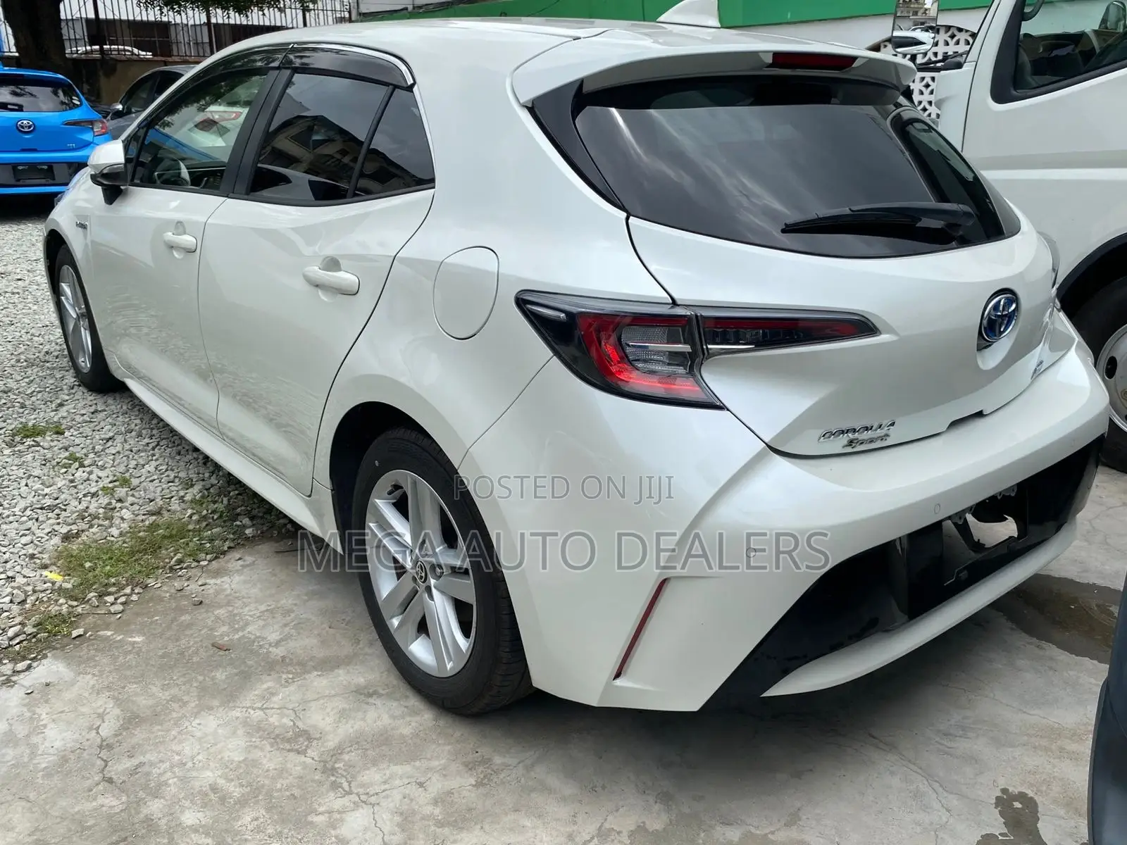 Toyota Corolla 2018 White