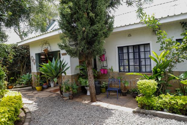 3bdrm Bungalow in Nkoroi for sale - main view