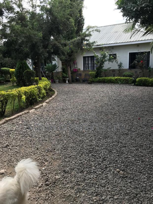 3bdrm Bungalow in Nkoroi for sale - thumbnail 4