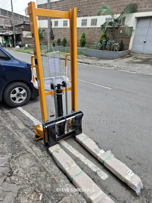 Hydraulic Lifting Manual Stacker