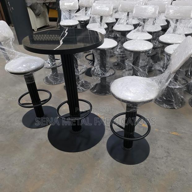 White Bar Stool With Footrest, Heavy-Duty Metal Frame. - thumbnail 2
