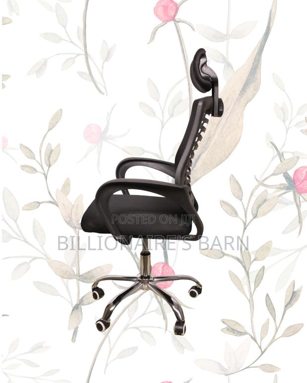 Comfy Secretarial Mesh Chair — Relieves Lower Back Pressure