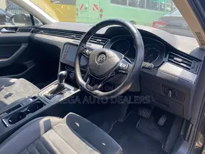 Volkswagen Passat 2018 Black
