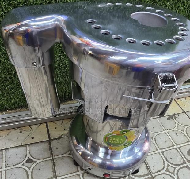 Juice Machine Commarcial - main view