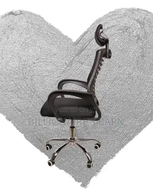 Minimal Secretarial Mesh Chair — All-Day Comfort