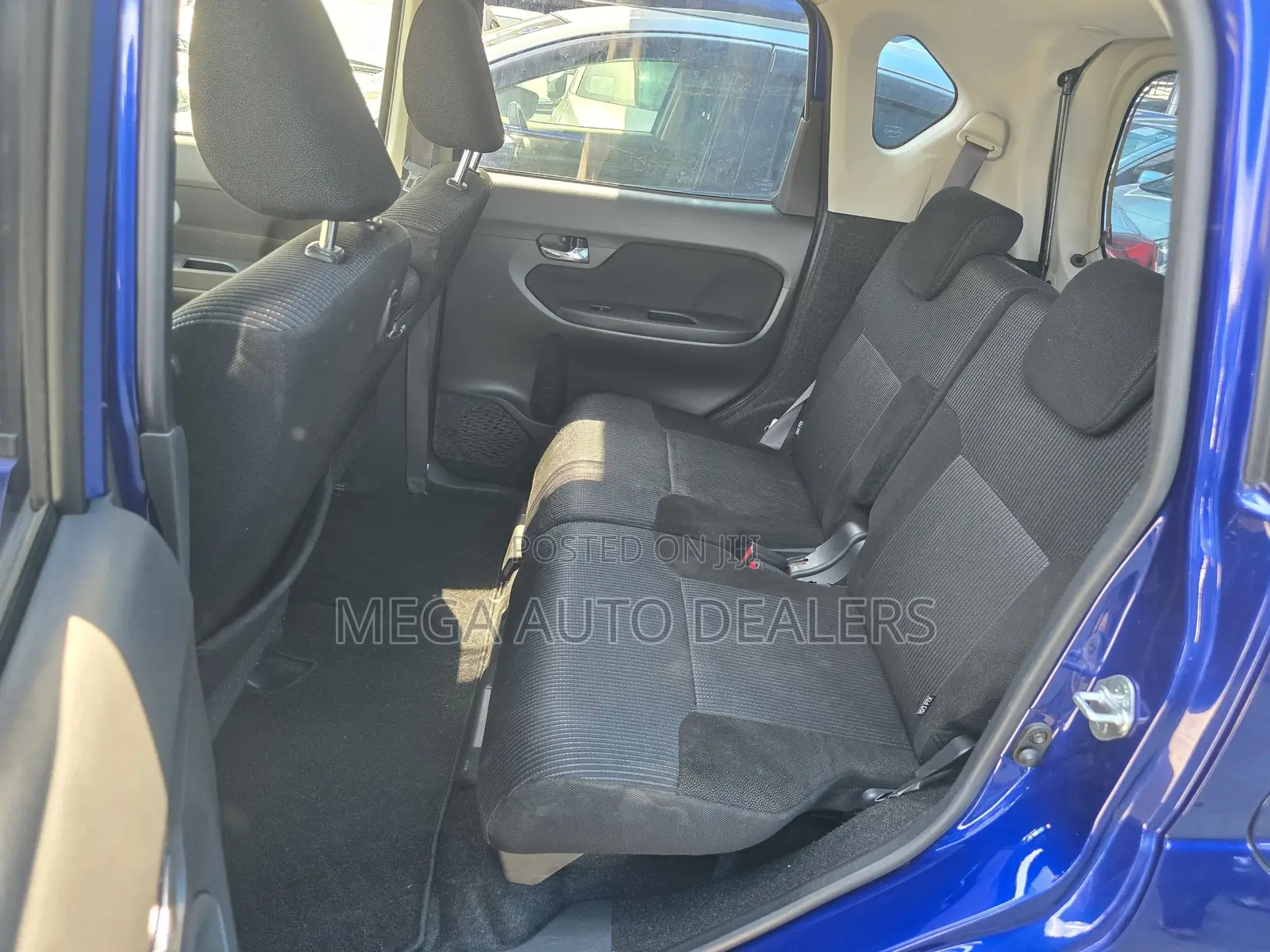 Daihatsu Move 2018 Blue