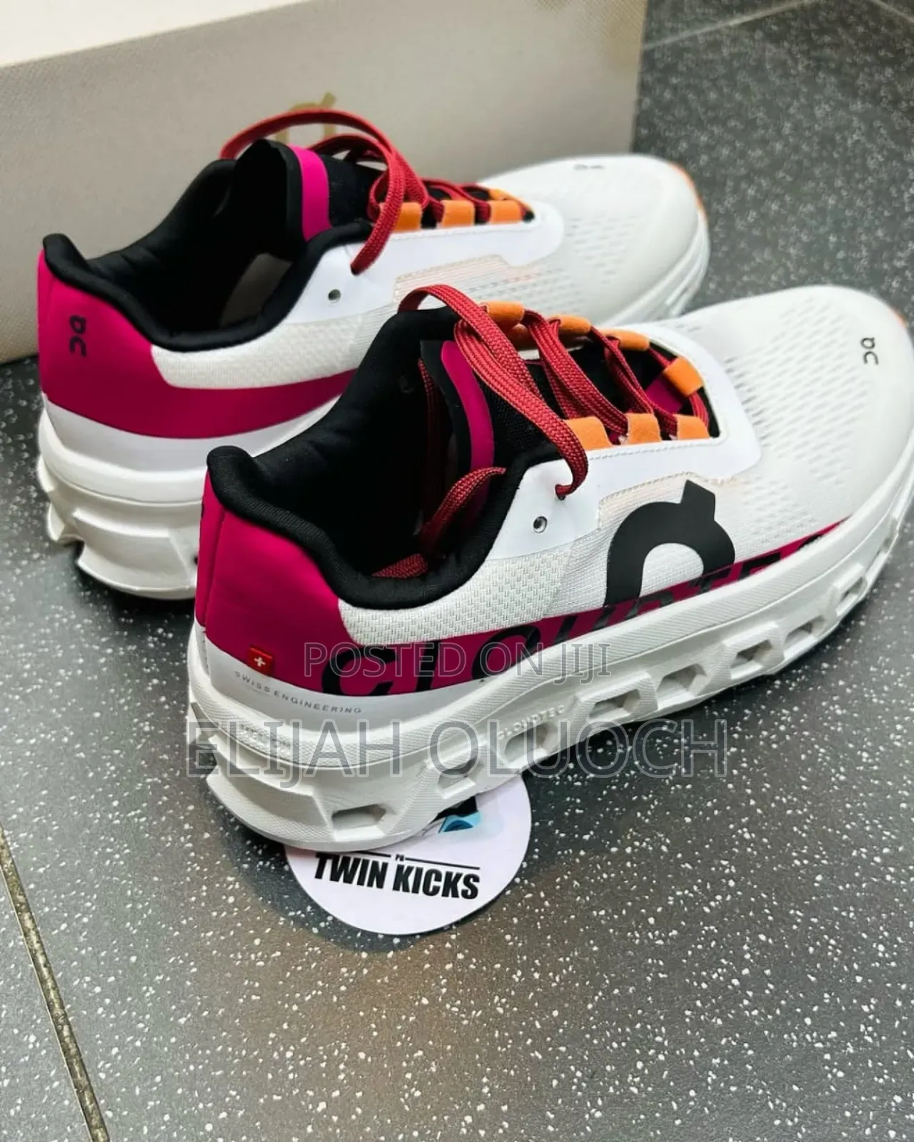 Qc Cloudtec Running Shoes White Pink