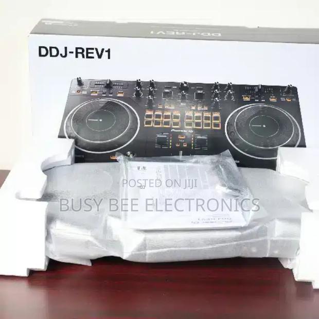Pioneer Dj DDJ-Rev1 Serato Dj Controller (Black - thumbnail 3