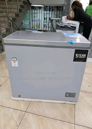 Brand New 200 Litres Roch Chest Freezer With Cool Pack