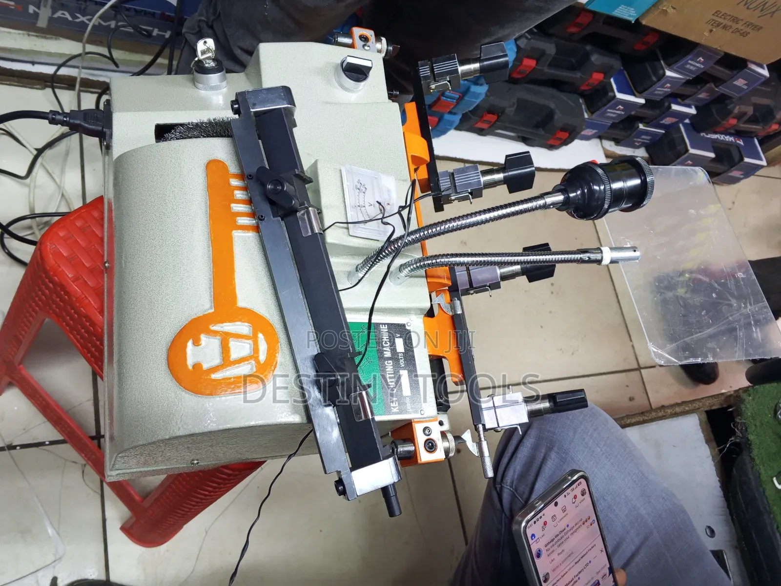 Digital Key Cutting Machine