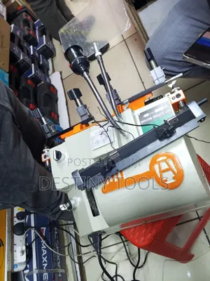 Key Cutter/Digital Key Cutter