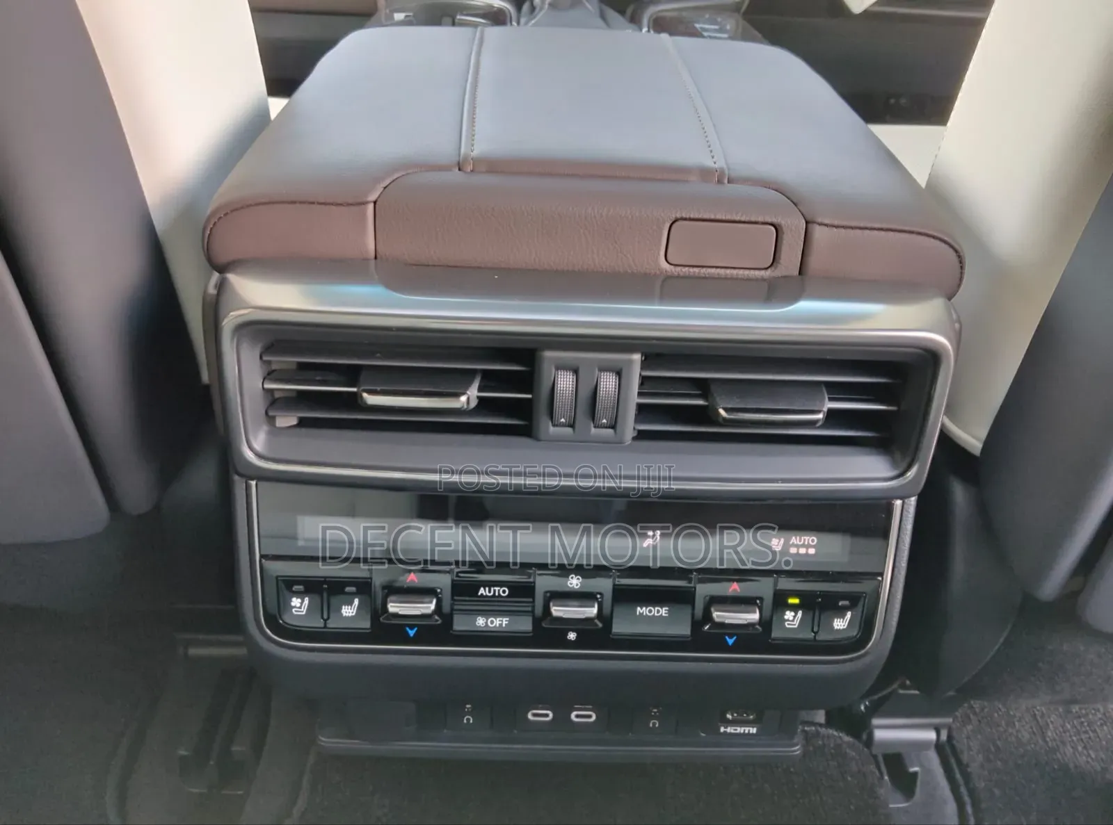Lexus LX 600 2022 Gray