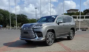 Lexus LX LX 600 2022 Gray