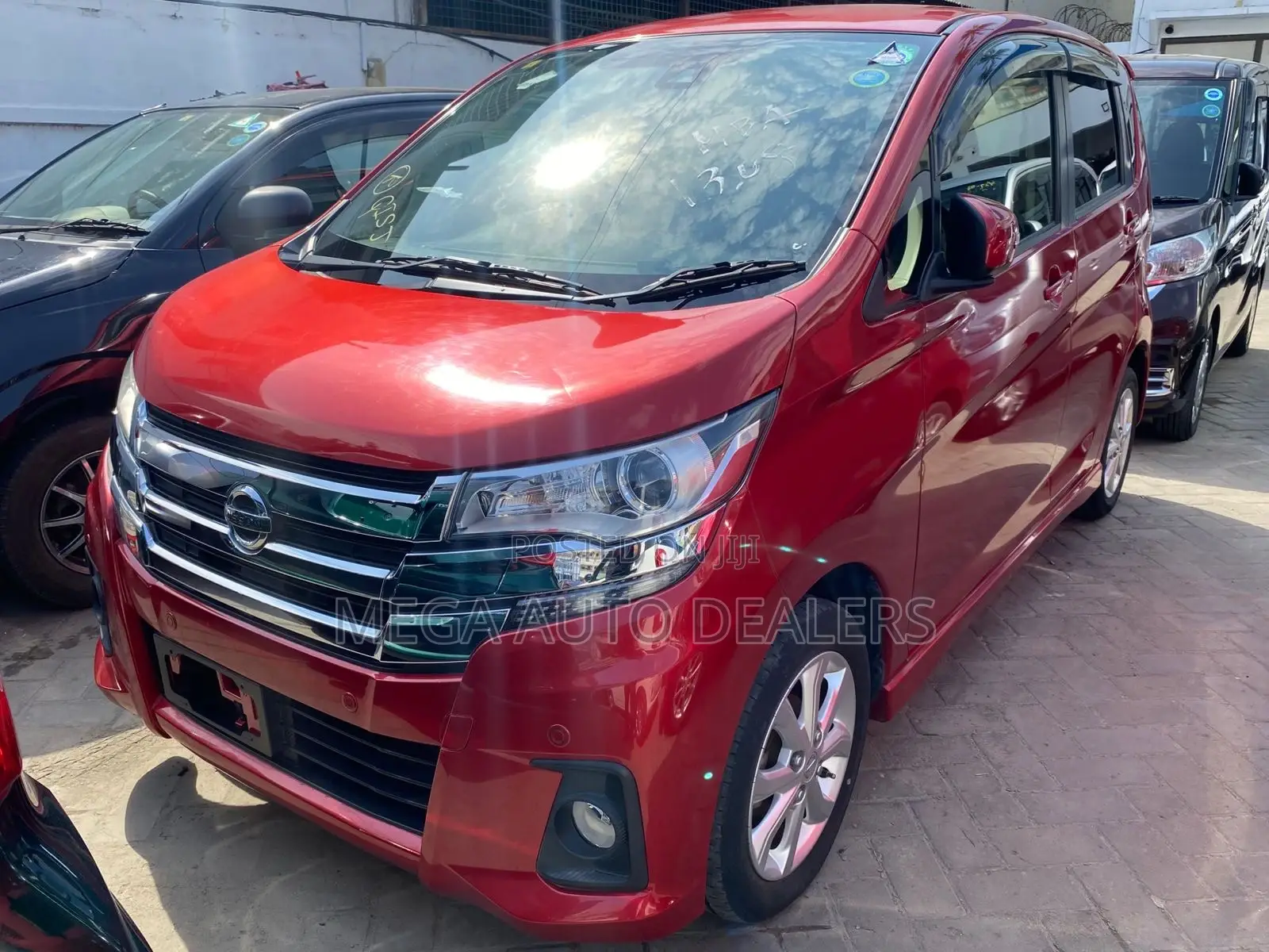 Nissan Dayz 2018 Red