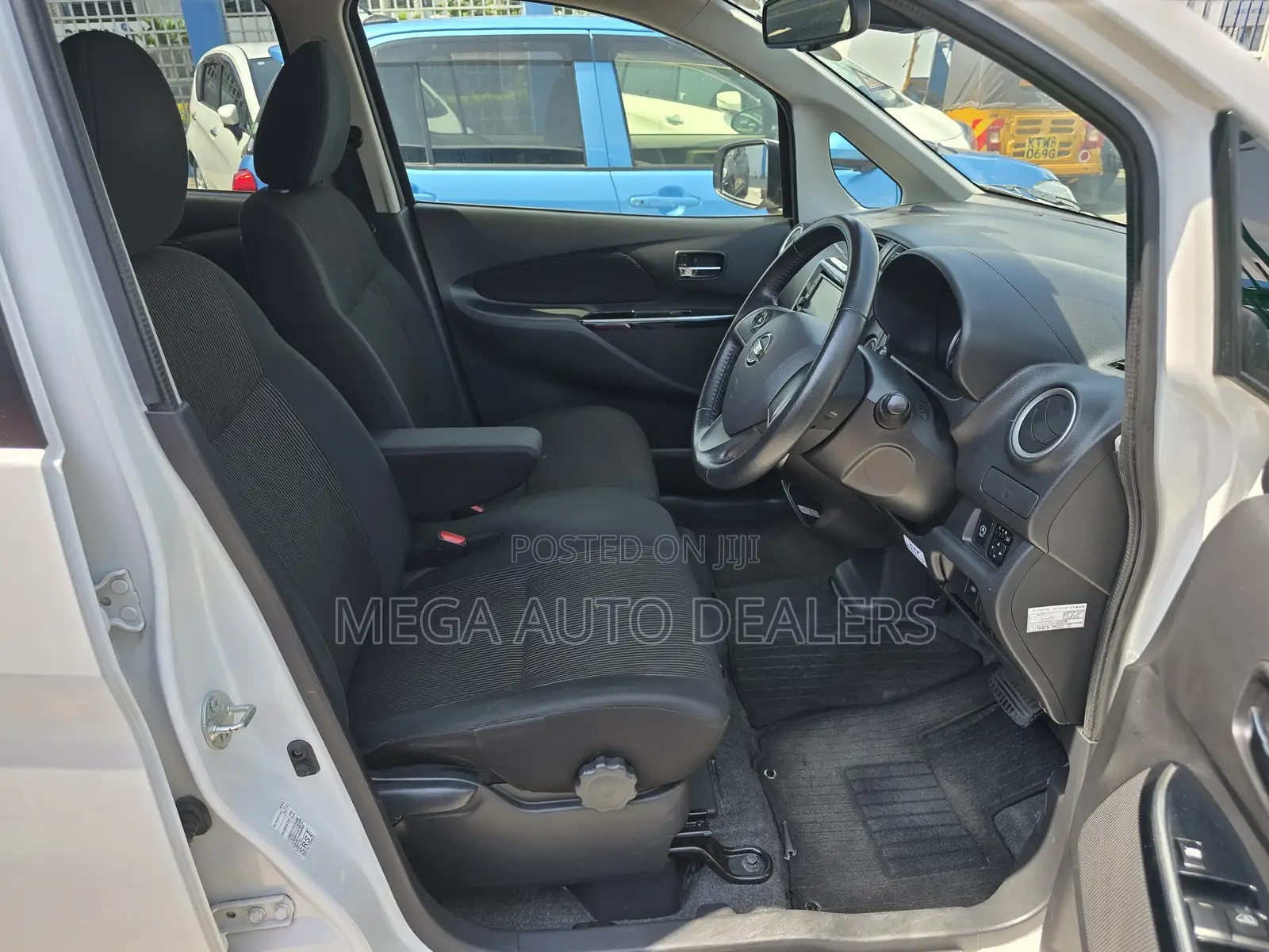 Nissan Dayz 2018 White