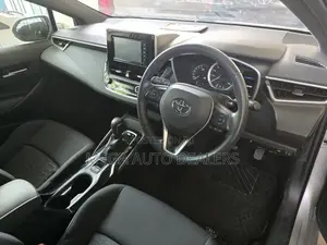 Toyota Corolla 2018 Silver