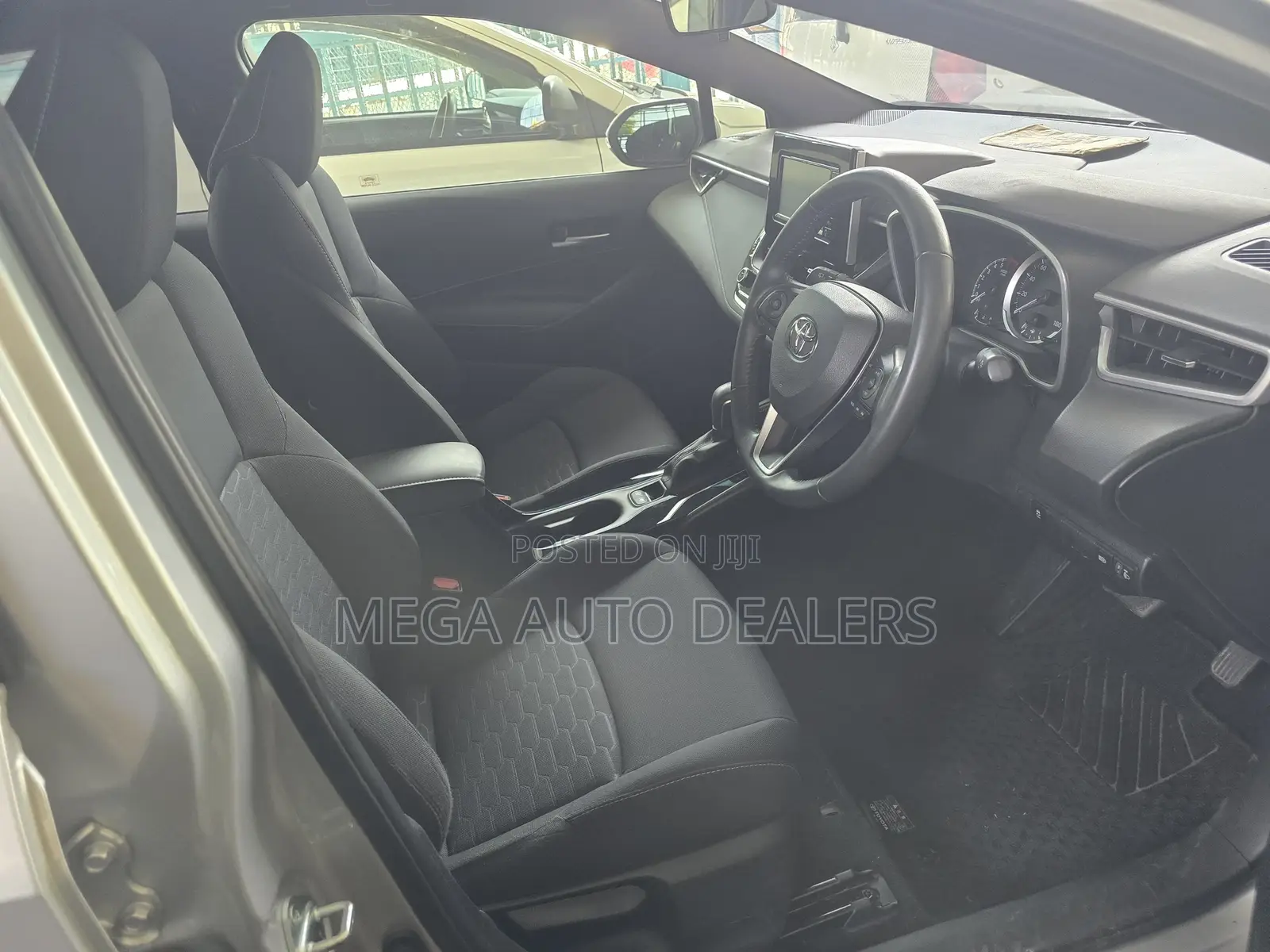 Toyota Corolla 2018 Silver