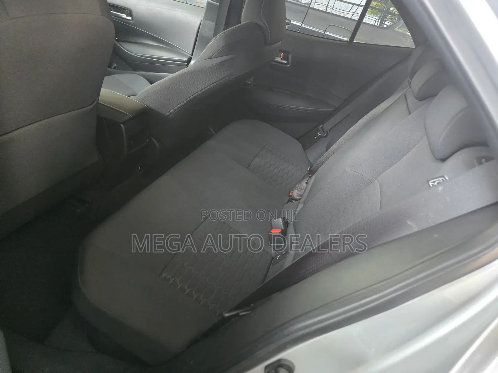 Toyota Corolla 2018 Silver