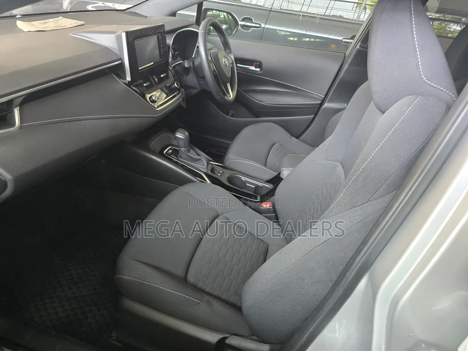Toyota Corolla 2018 Silver
