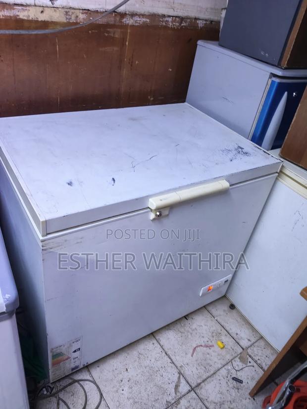 Medium Size Chest Freezer on Sale - thumbnail 3