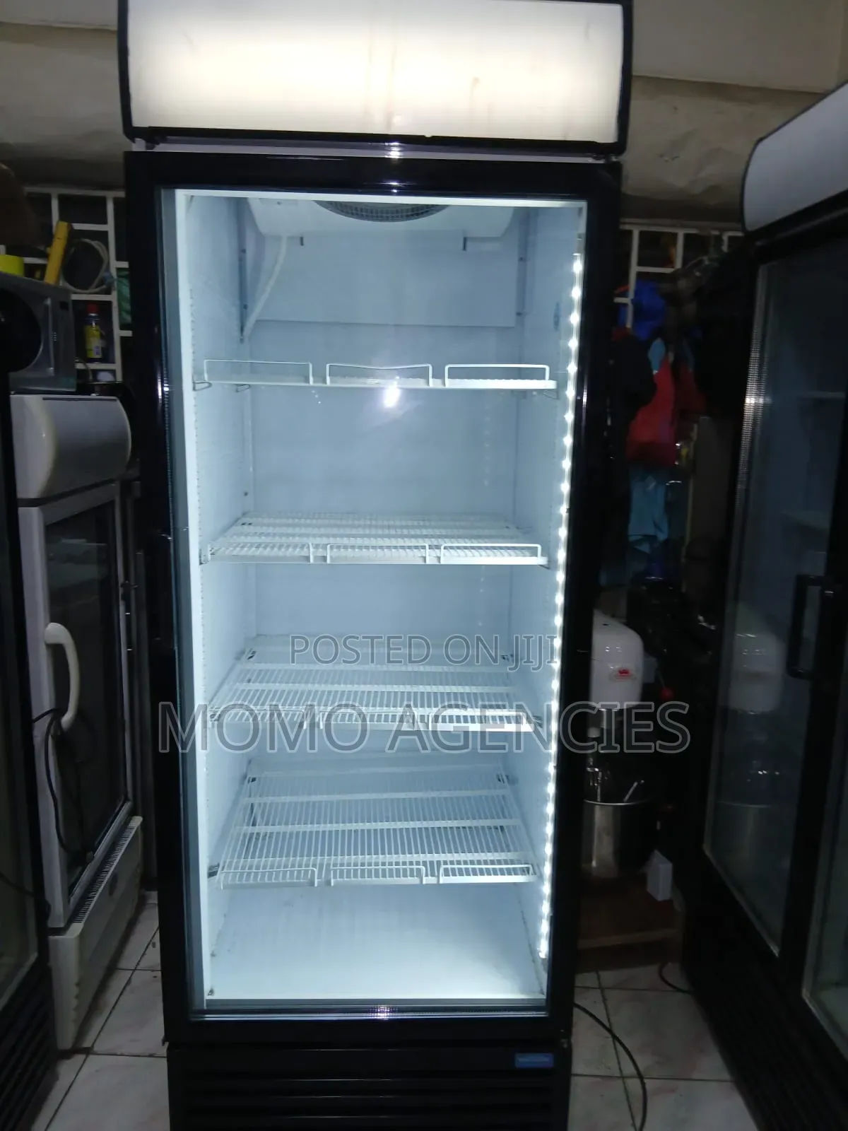 Fridge Displays 650l Big Size