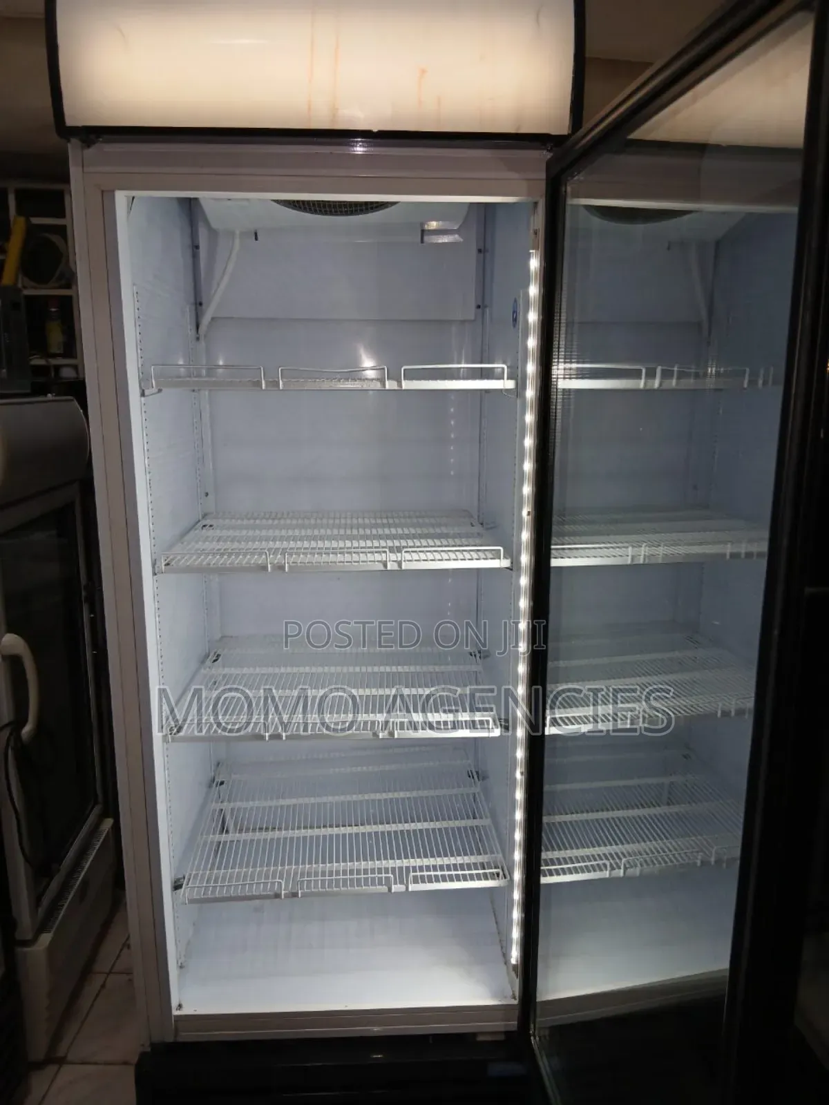Fridge Displays 650l Big Size