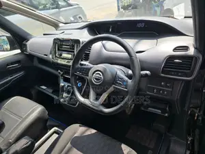 Nissan Serena 2018 Black