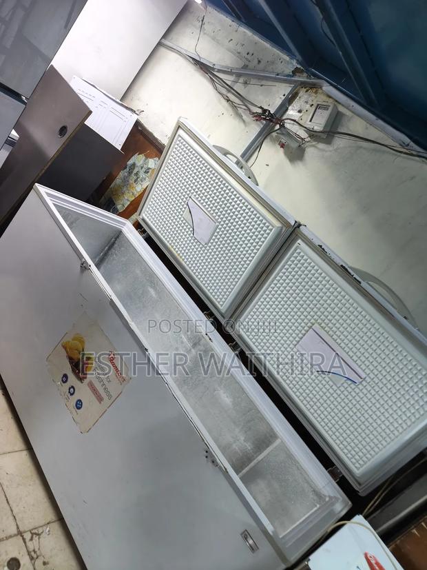 Commercial Size Double Doors Deep Freezer on Sale - thumbnail 3