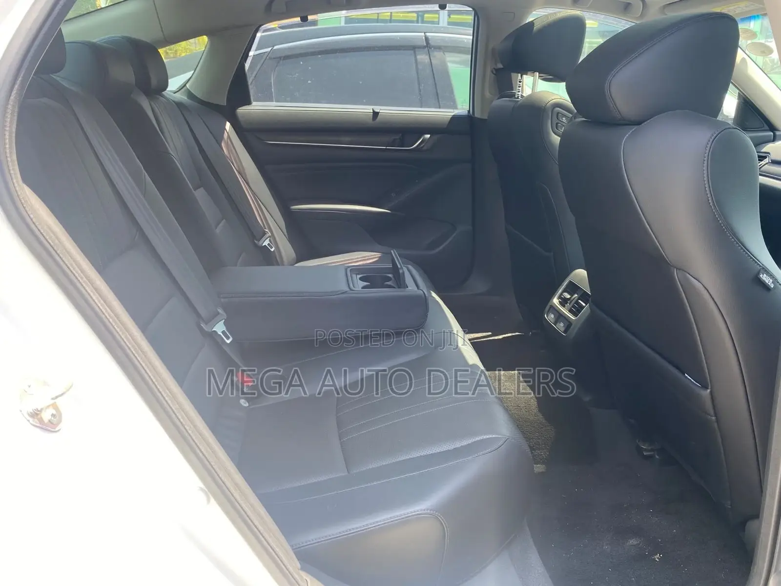 Honda Accord Hybrid 2020 White
