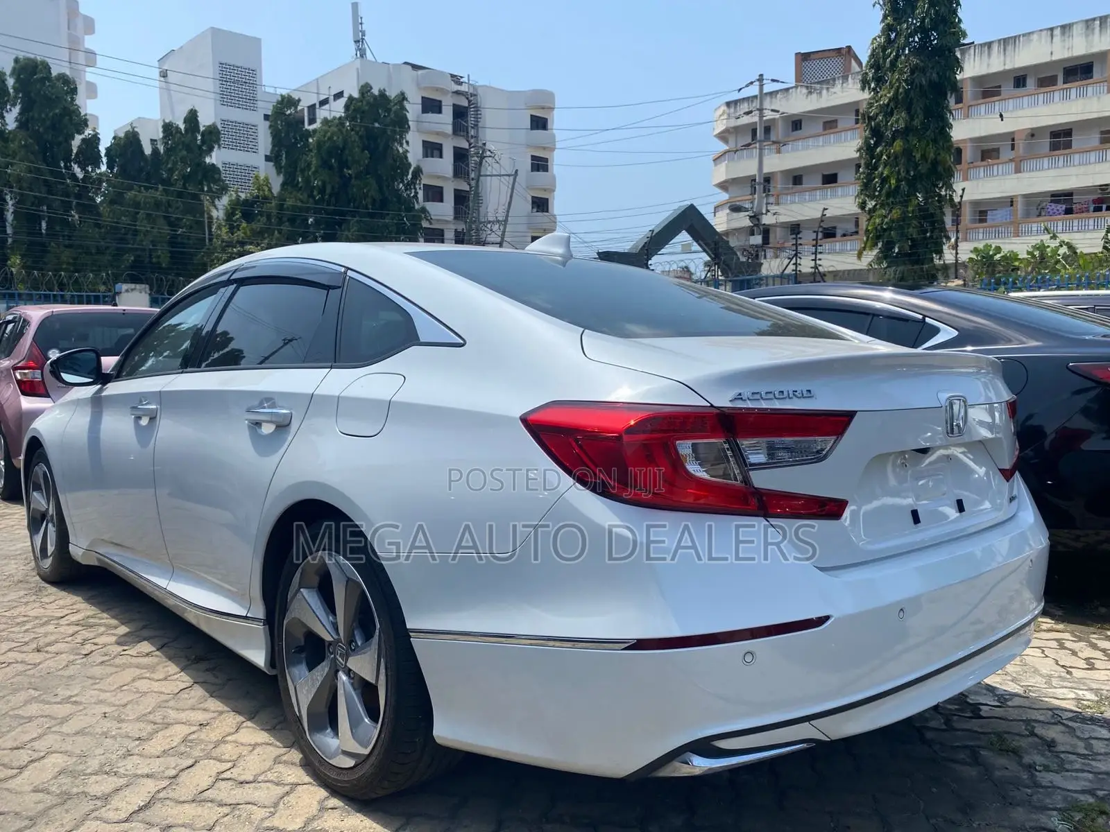 Honda Accord Hybrid 2020 White
