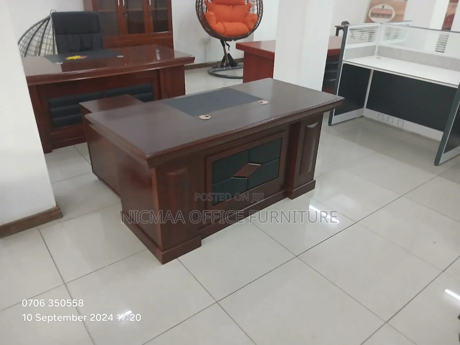 1.6m Dark Inlay Executive Desk