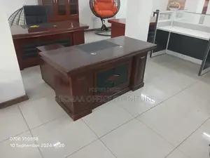 1.6m Dark Inlay Executive Desk
