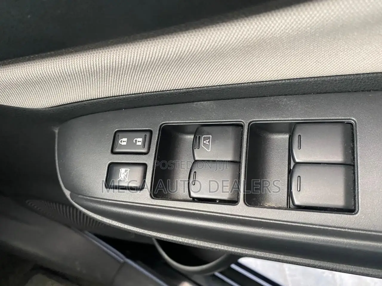 Nissan Note 2018 Black