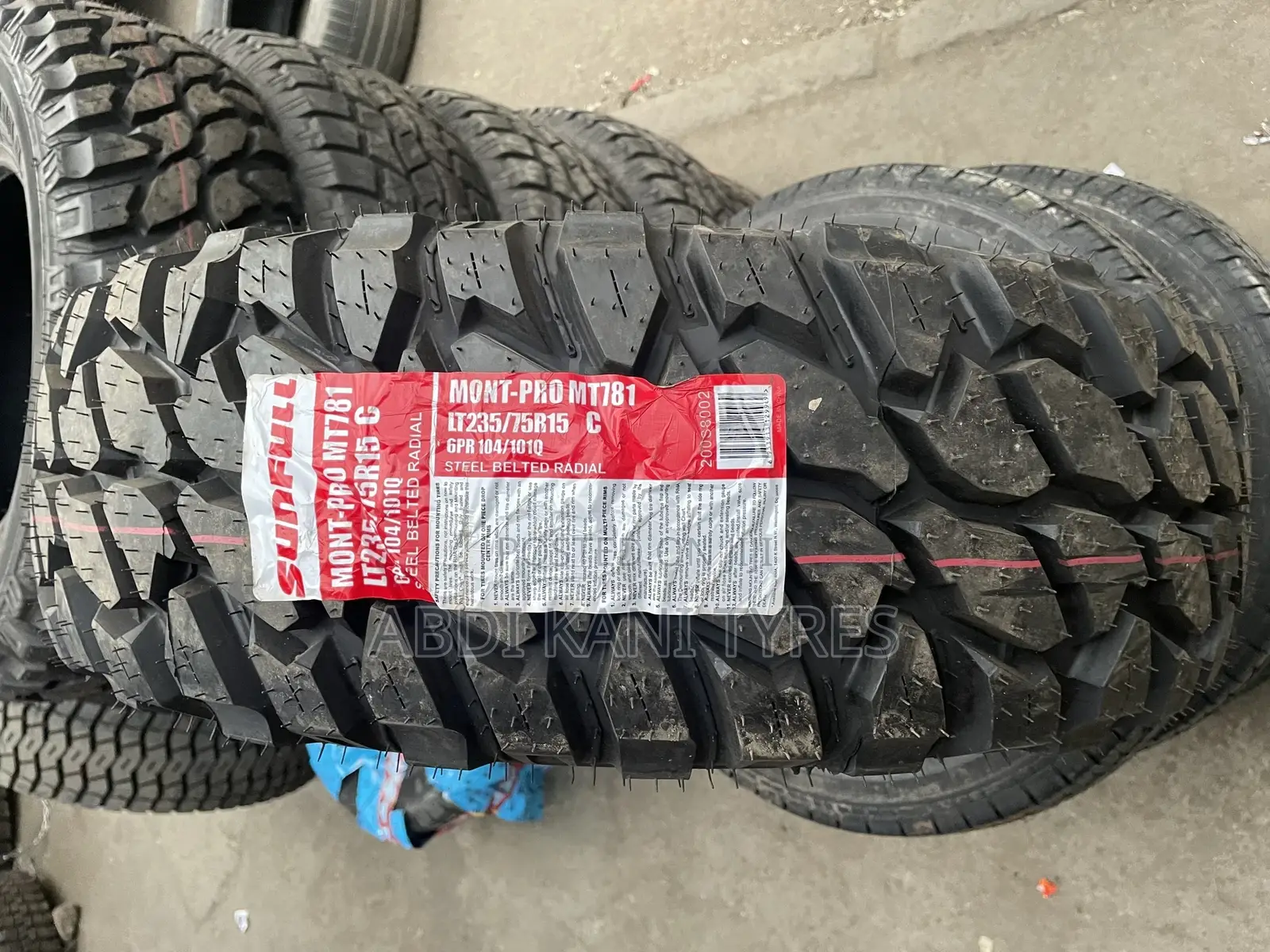 235/75r15c Sunfull (Mt)