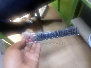 Mitsubishi Pajero Emblem Name