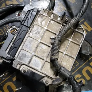 Engine CNTRL Unit Vanguard,Rav 4 Computer