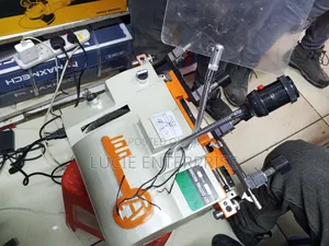 Commercial Key Cutter