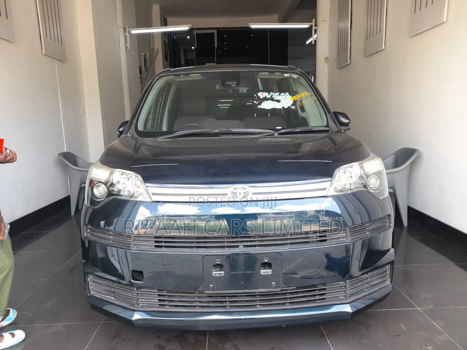 Toyota Spade 1.5 2018 Blue