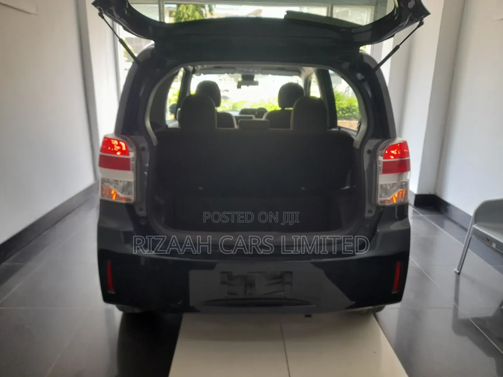 Toyota Spade 1.5 2018 Blue