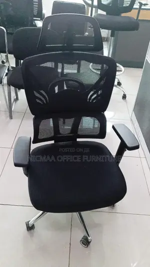 Executive Comfort Modern Design Seat