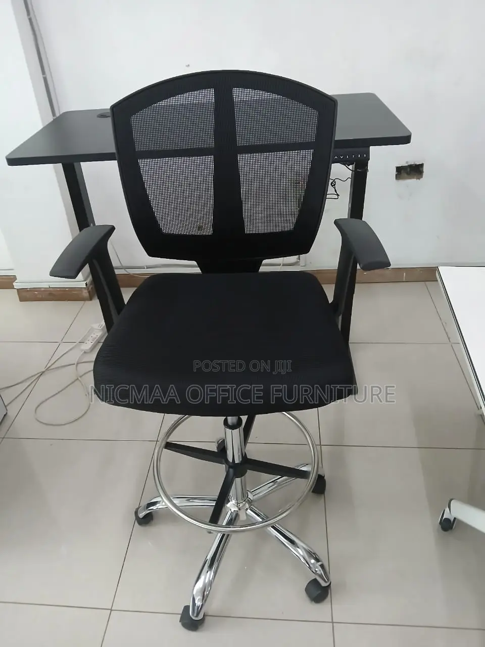 Executive Comfort Mobility Counter Seat