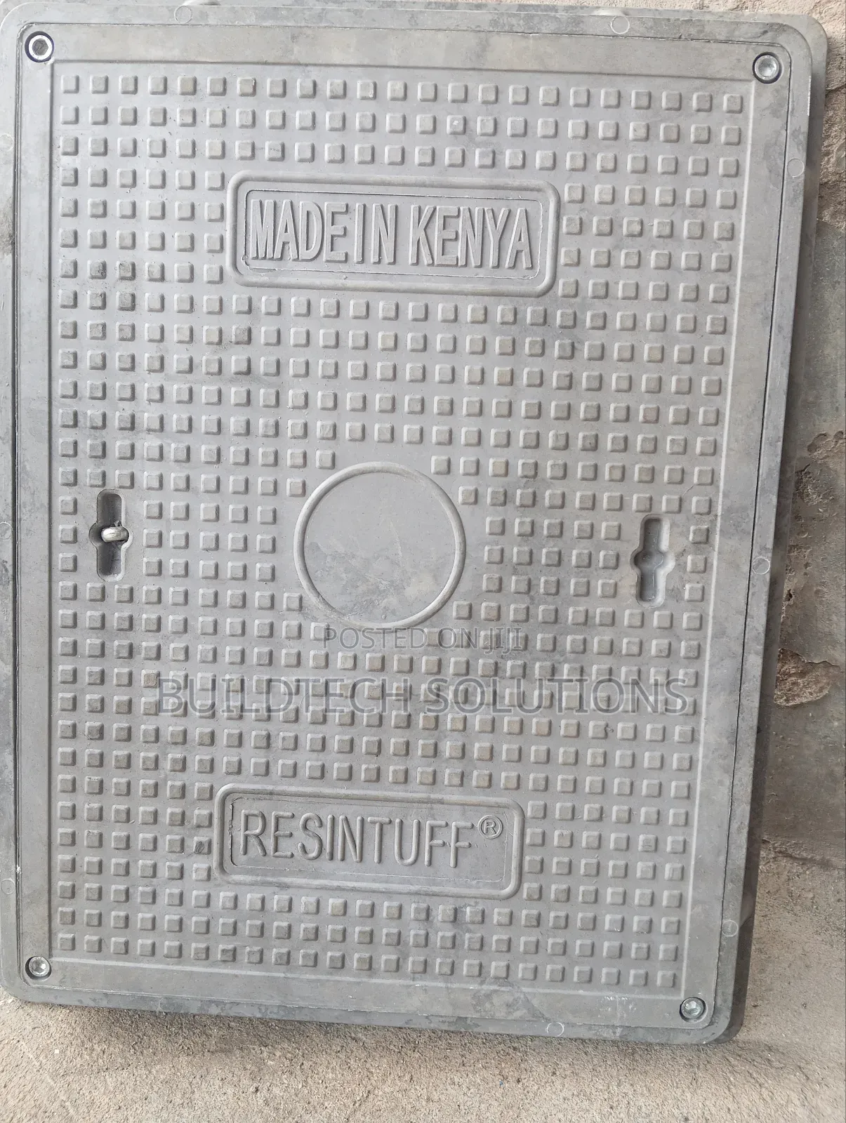 Locable Fibre Sewer Cover